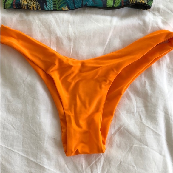 Bikini NEW - Picture 3 of 7